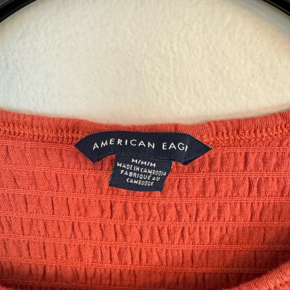 American Eagle Crinkle Short Sleeve Top - Size Medium - Picture 3 of 5